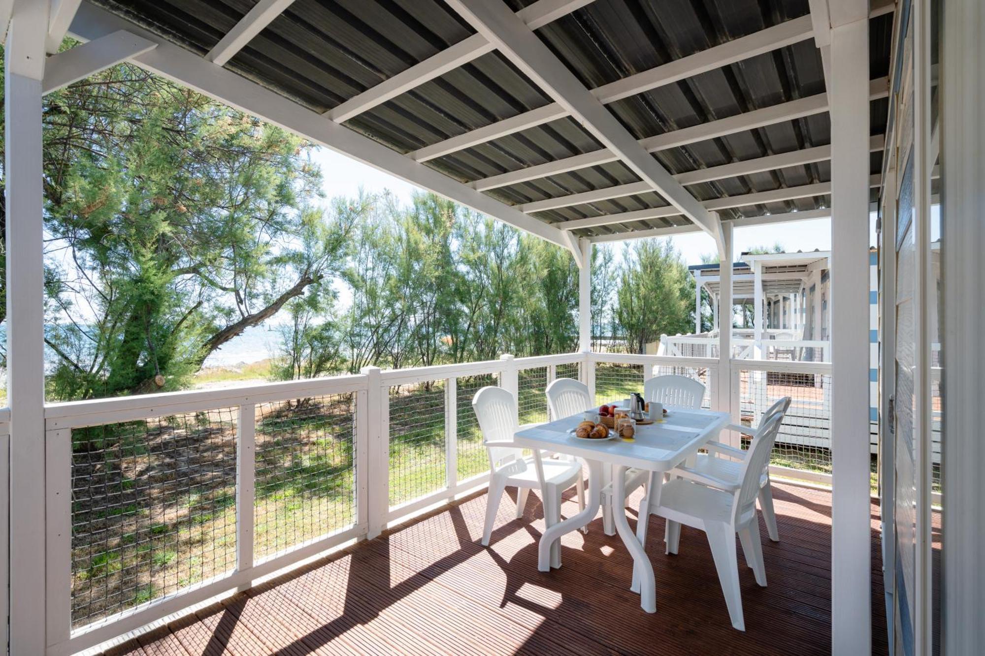 Club Del Sole Stork Family Collection Hotel Giulianova Buitenkant foto